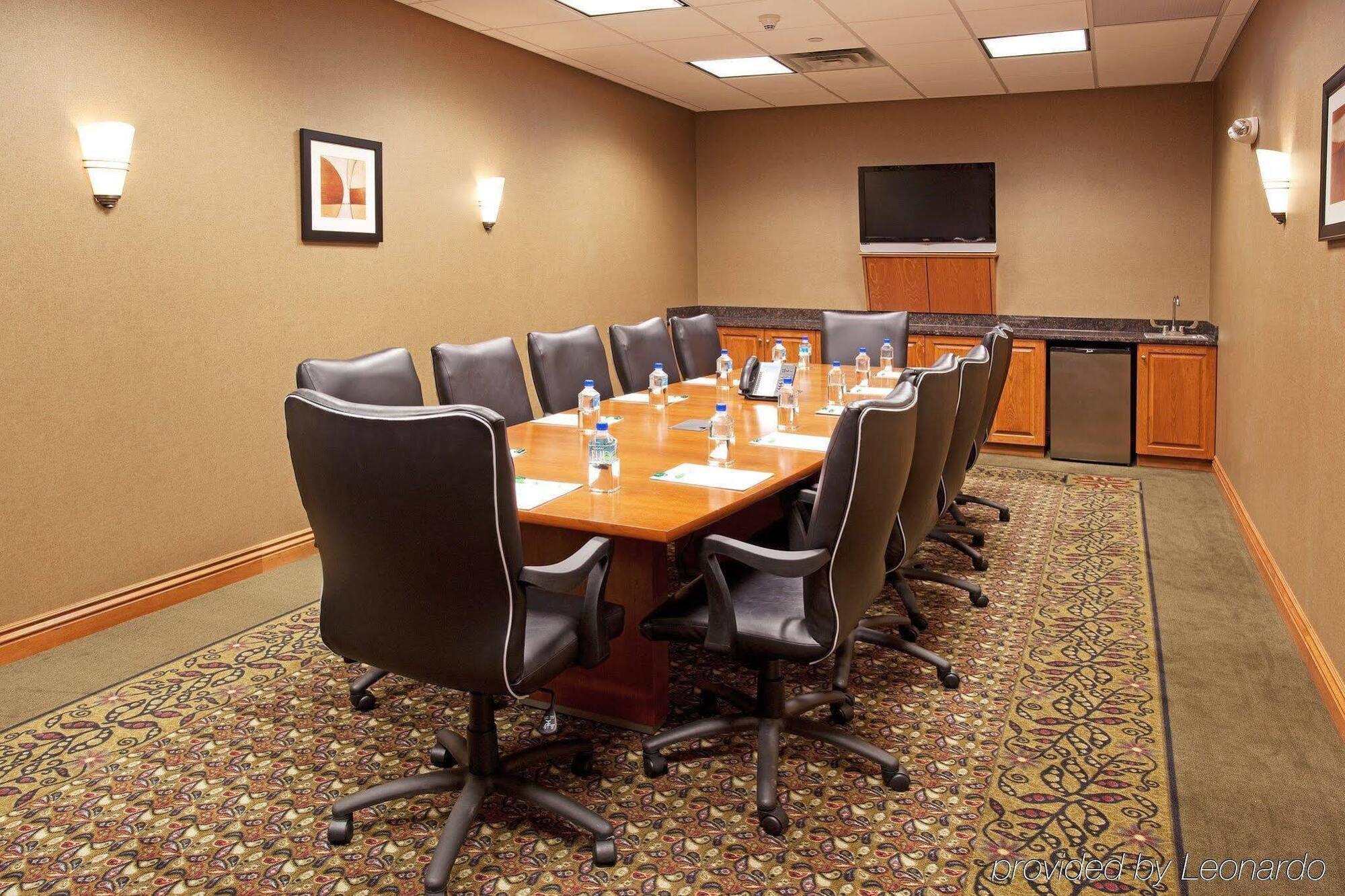 Hotel Holiday East-medical Center By Ihg 3*